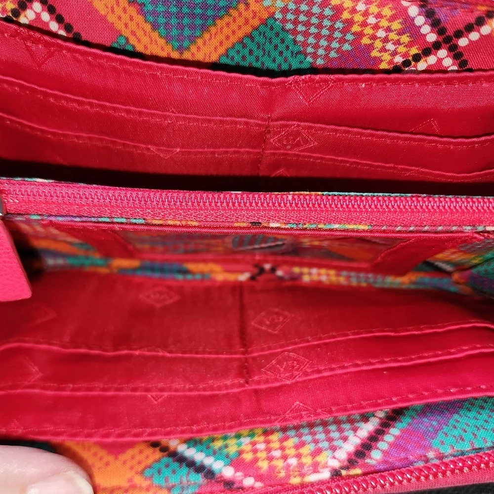 Preowned Vera Bradley‎ Georgia RFID wallet